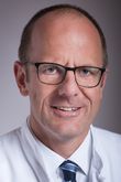 Direktor eines Zentrums Univ.-Prof. Dr. med. Thomas Wündisch 