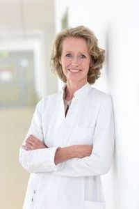 Chefärztin Prof. Dr. med. Christiane Richter-Ehrenstein 