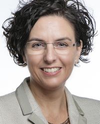 Klinikdirektorin Univ.-Prof. Dr. med. Katja Becker 