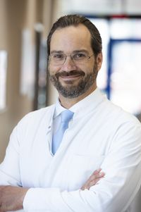 Oberarzt, Sektionsleiter Endourologie Dr. med. Christian Keil 
