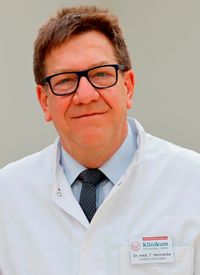 Chefarzt Dr. med. Thilo Hennecke 