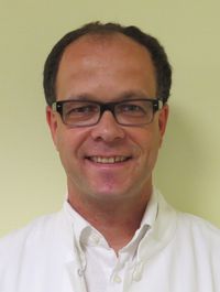 Oberarzt Prof. Dr. med. Jens-Oliver Steiß 